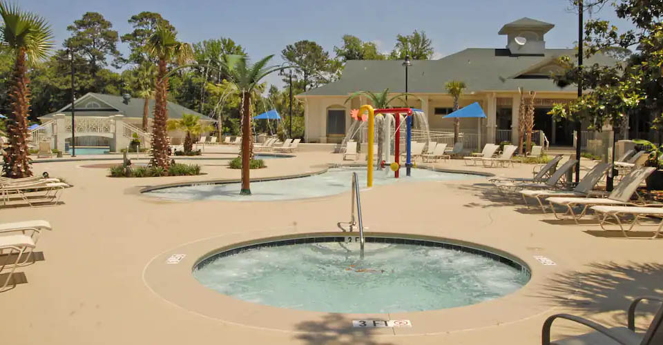 Kids Splash Park with sprinklers, shallow water and fun for the little ones