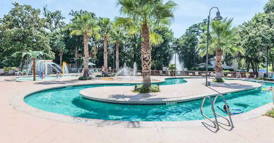 Lazy River at Coral Sands Resort by Palmera in Hilton Head 960