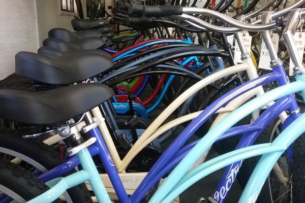 Rows of Bikes at Pedals Bicycles in Hilton Head 600